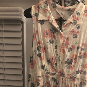 Floral pattern collared dress from Pac Sun